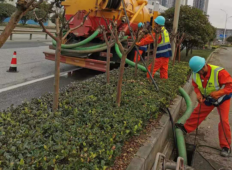 金沙市政管道清淤